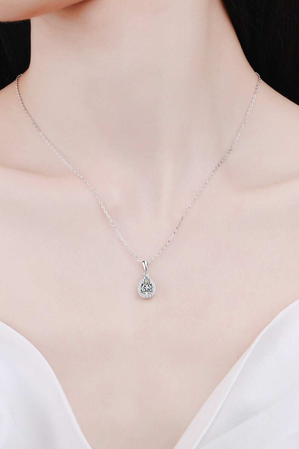 Moissanite Teardrop Pendant Necklace-Trendsi-Silver-One Size-[option4]-[option5]-[option6]-[option7]-[option8]-Shop-Boutique-Clothing-for-Women-Online